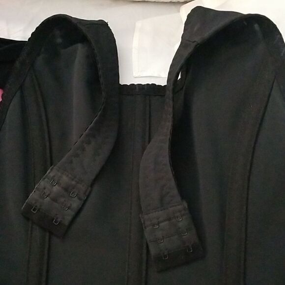 Waist trainer shaper nwot  - Picture 8 of 12